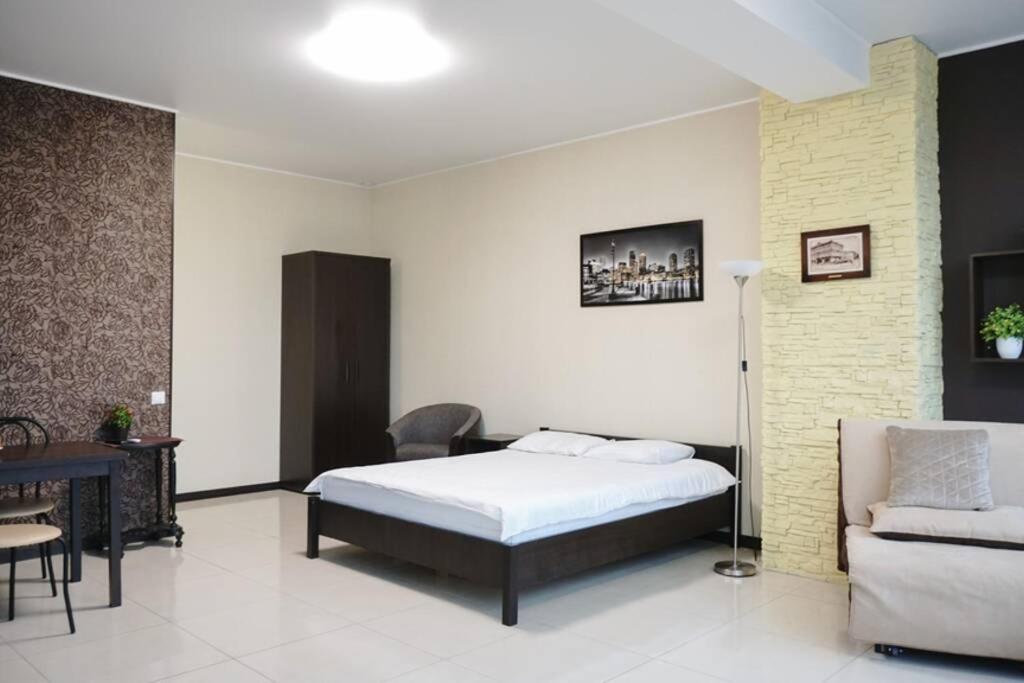 Doba In Ua Baku Bandery Apartments Dnipro Extérieur photo