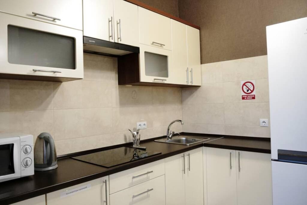 Doba In Ua Baku Bandery Apartments Dnipro Extérieur photo