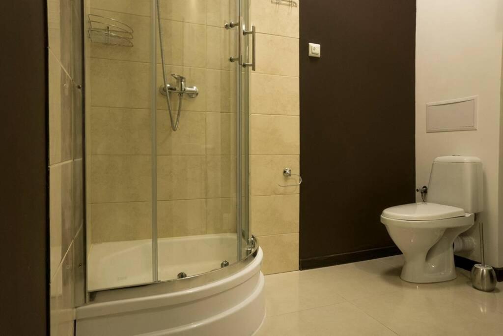 Doba In Ua Baku Bandery Apartments Dnipro Extérieur photo