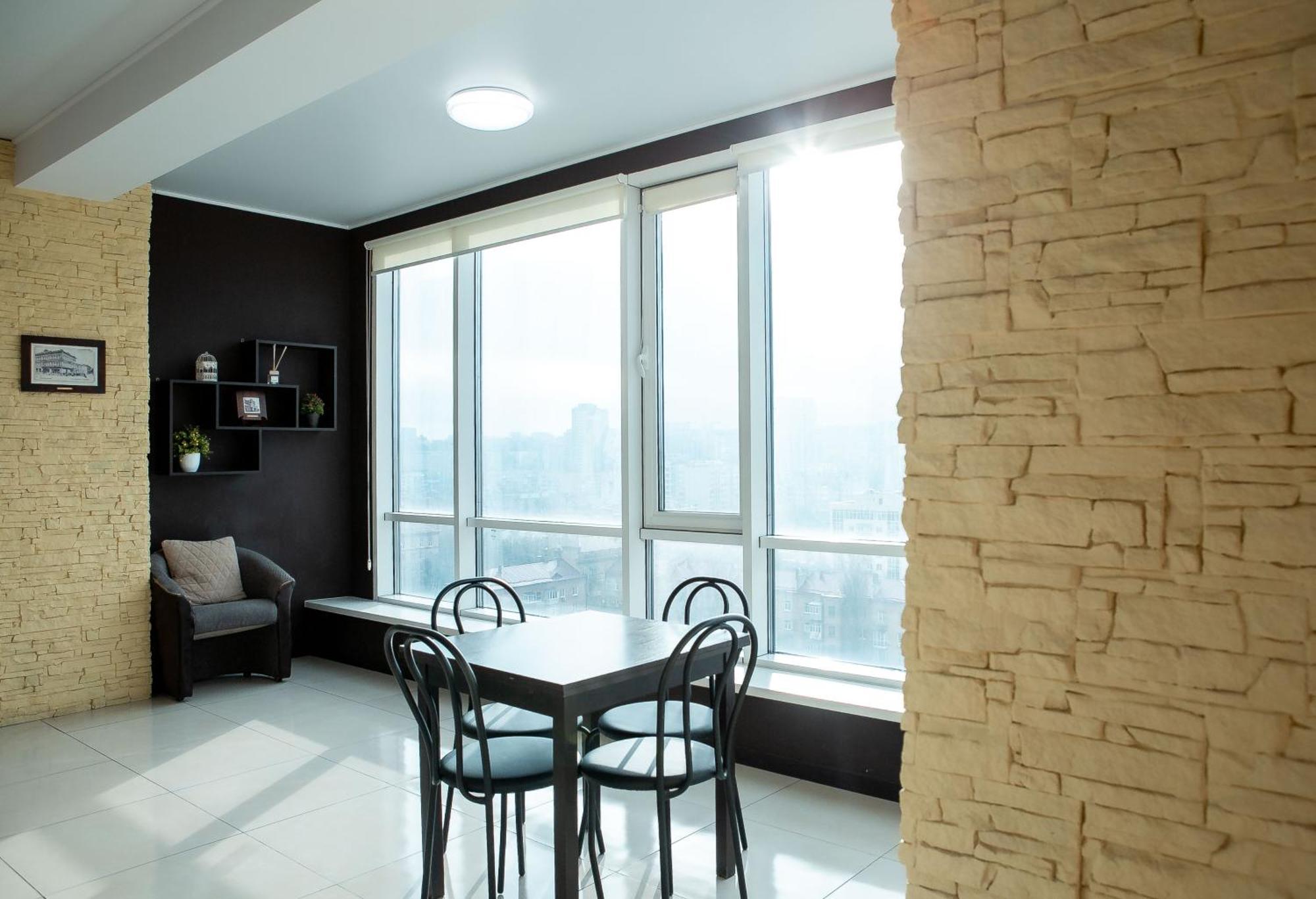 Doba In Ua Baku Bandery Apartments Dnipro Extérieur photo